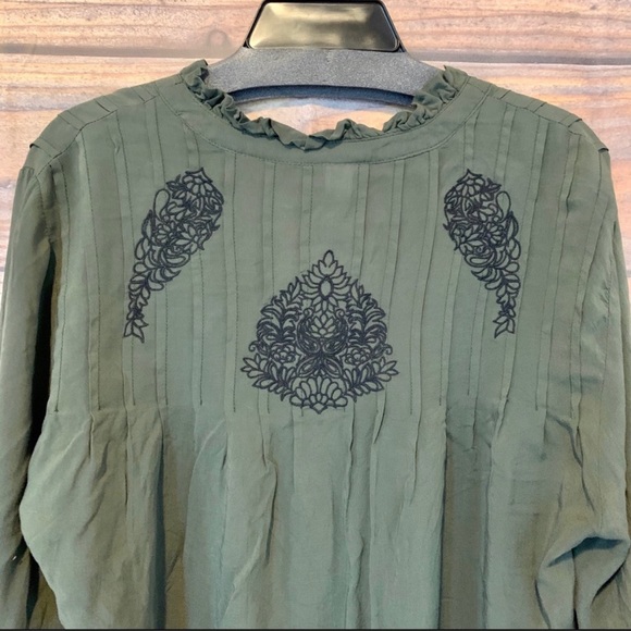Torrid Embroidered Button down Peasant Blouse - Picture 10 of 12